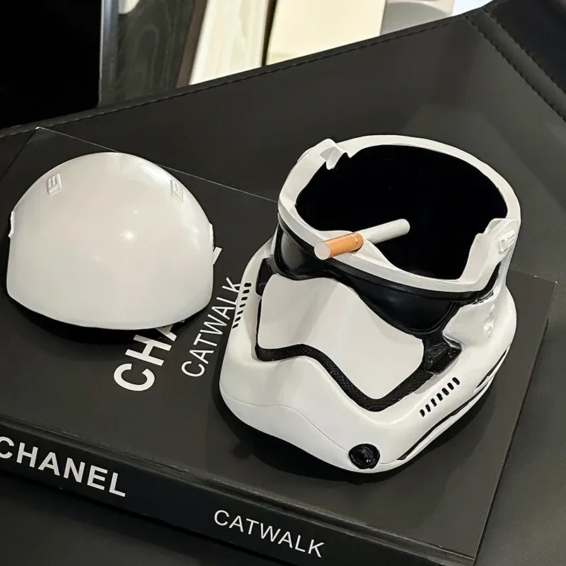 Cendrier périphérique Star Wars Mandalorien Clone Soldat Anti-Mouche Cendrier Décoration de bureau Cadeau d'Halloween pour...