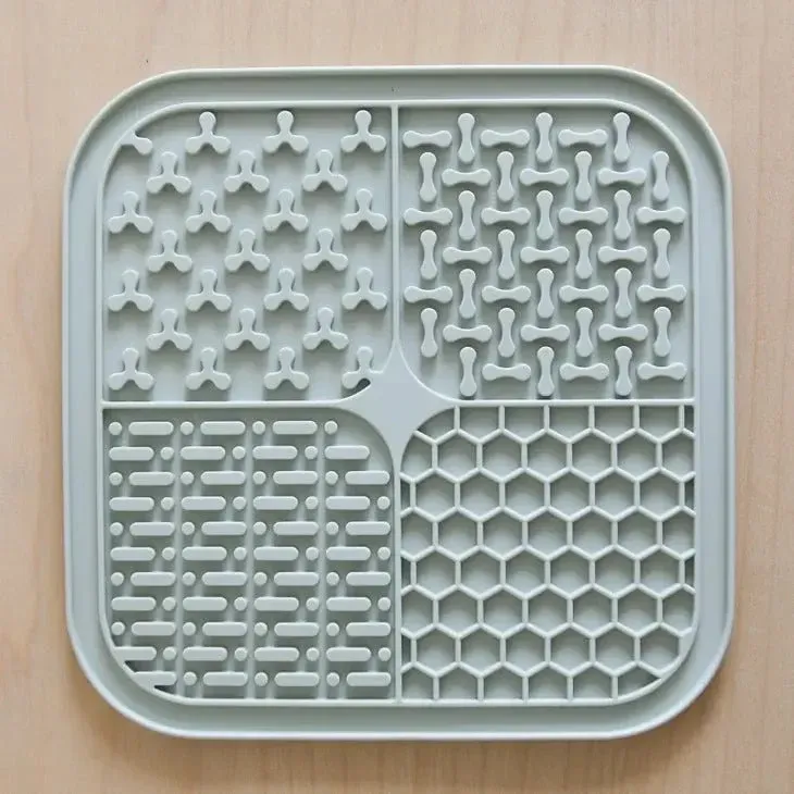 Tapis à Léchage Pour Chien – Sauge Furlou