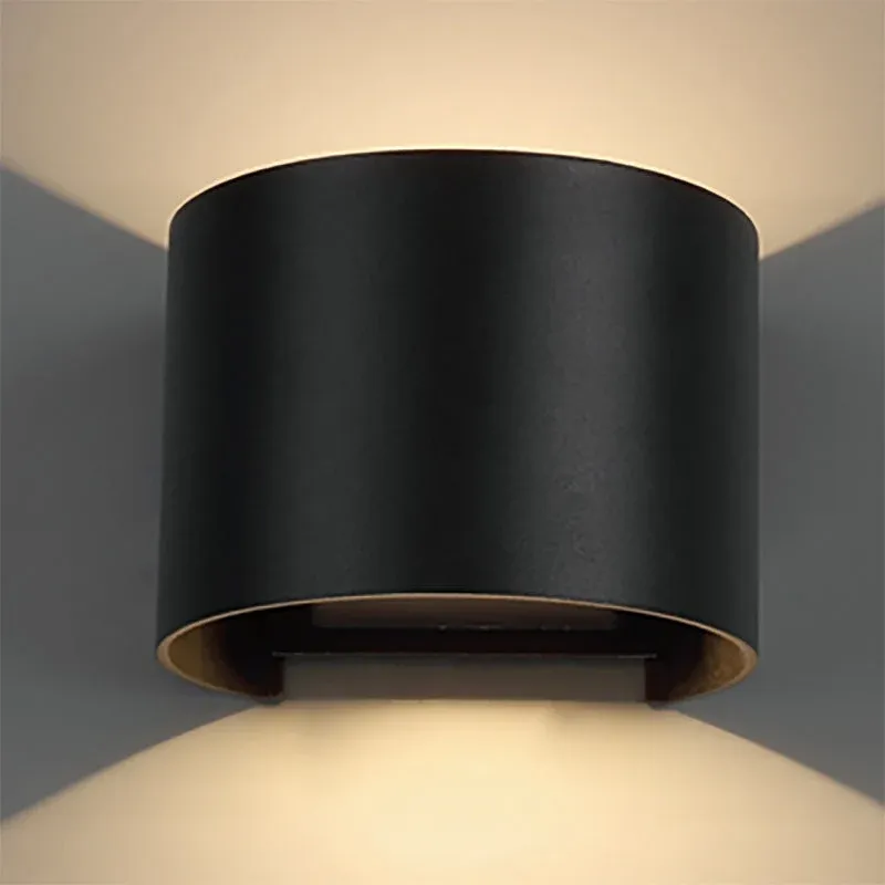 Applique DAVOS noire dimmable 2700k Mantra 8604