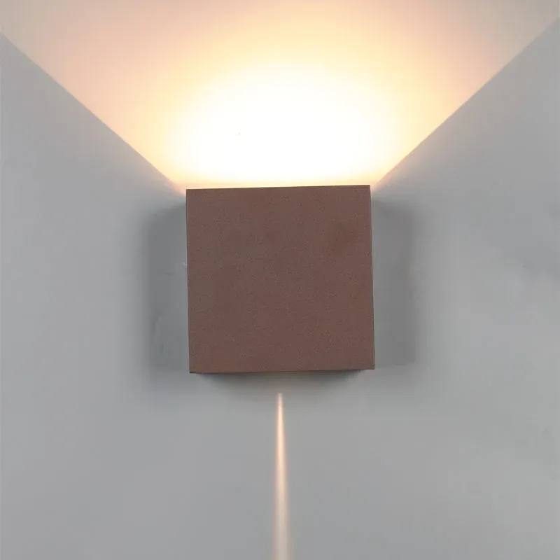 Applique extérieure DAVOS XL rouille dimmable 2700K Mantra 8612