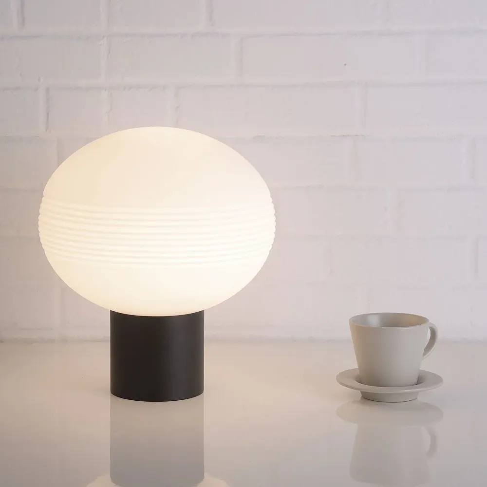 Lampe de table Ineslam en verre E27