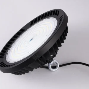 Projecteur industriel URANO noir 120 degrés 4000 K Mantra 7428