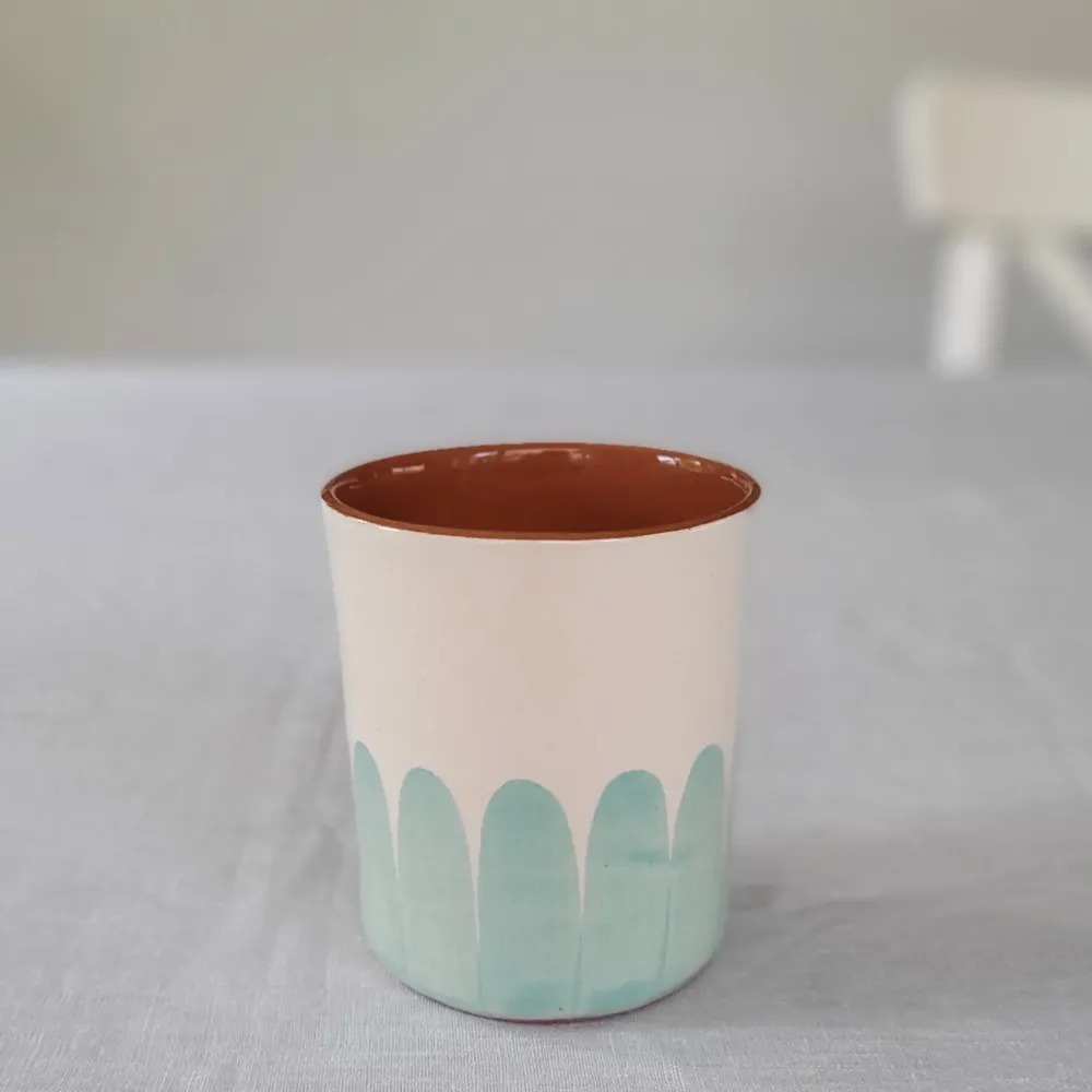 Colonnes de tasse à café menthe