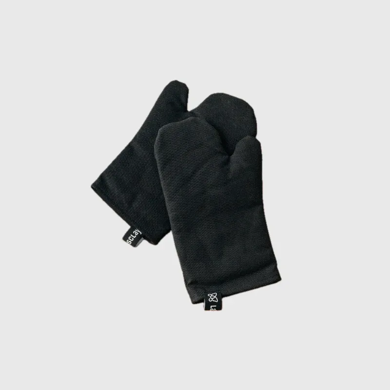Ensemble de gants de cuisine isolés à l'asclépiade - Gants de cuisine végétaliens