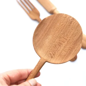MAROC - SPATULE DESIGN EN BOIS D'ABRICOTIER