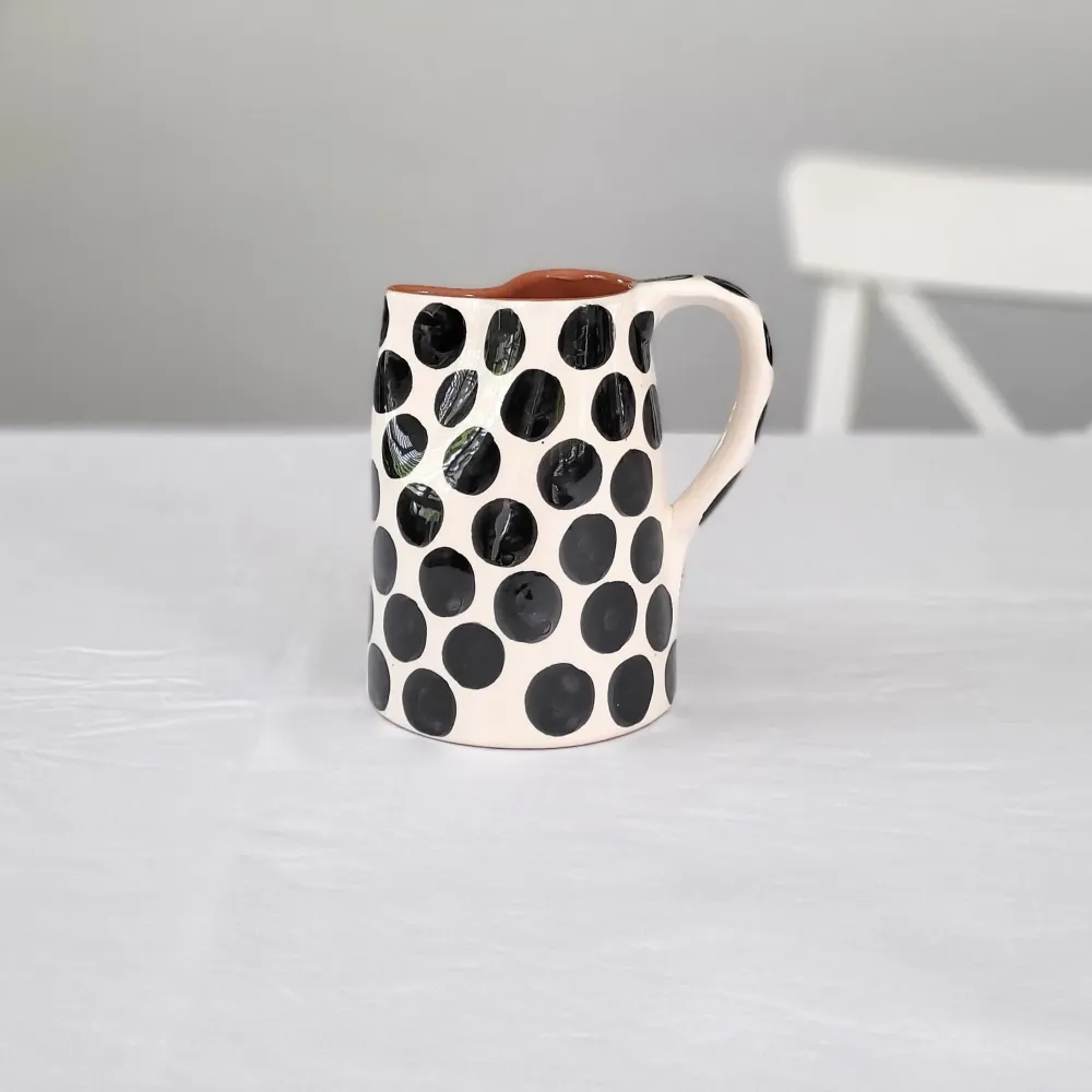 Pichet 0,6 l points noir