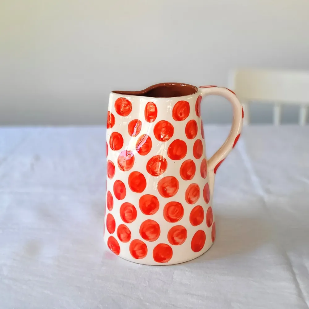 Pichet 1 l points rouge