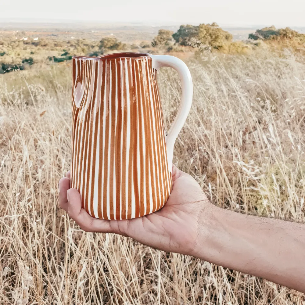 Pichet 1 l rayé rouille