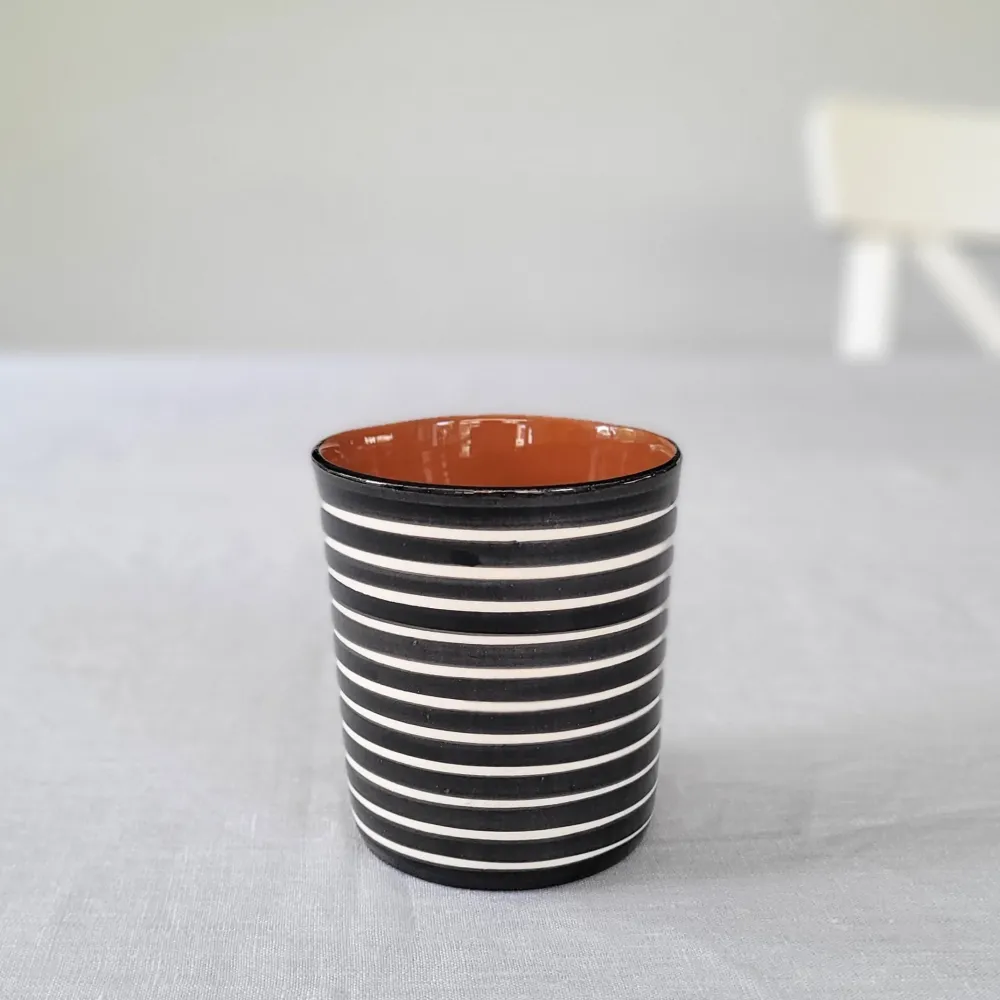 Tasse à café cerclée noir