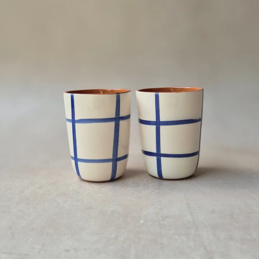 Tasse à expresso à carreaux bleu marine