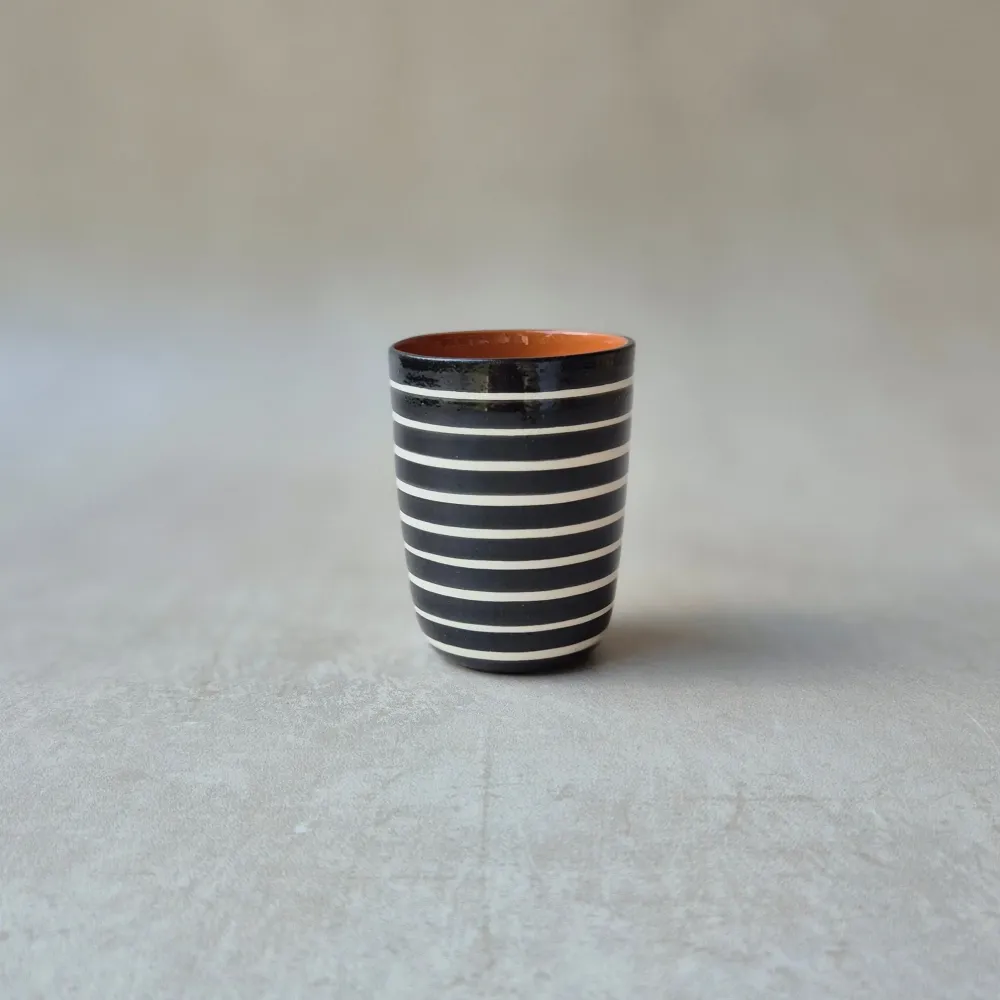 Tasse à expresso cerclée noir