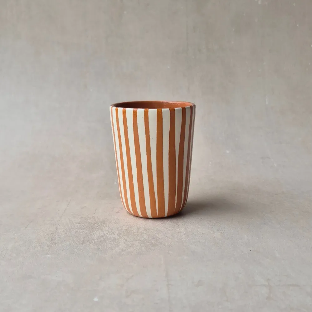 Tasse à expresso rouille rayée