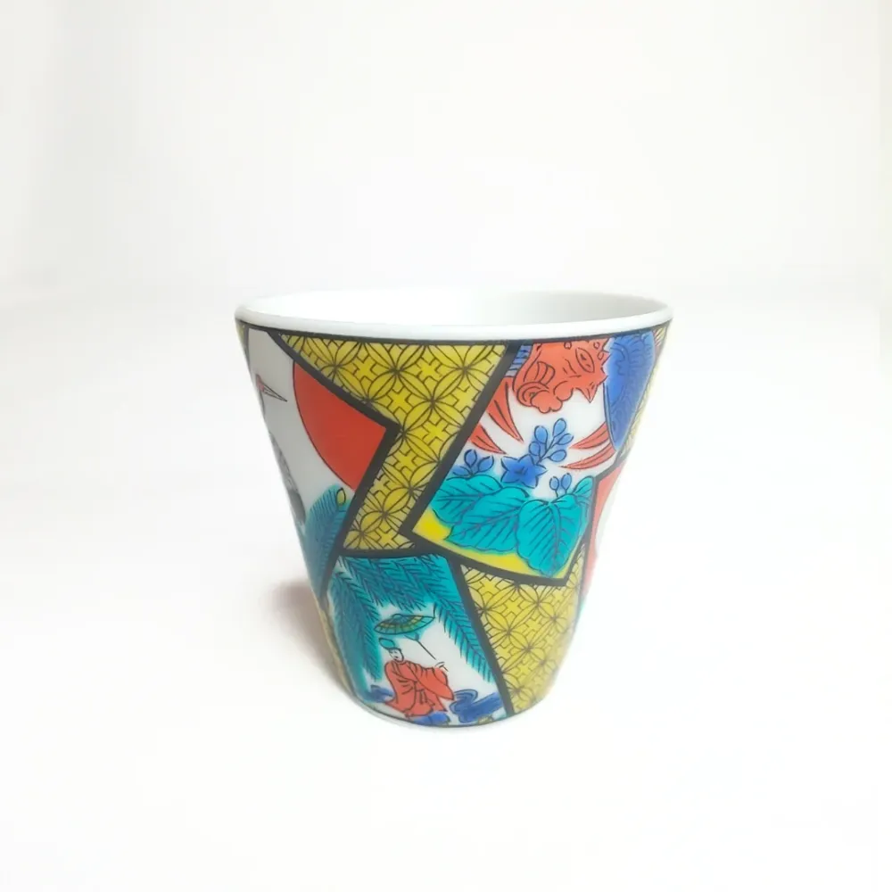 Tasse à saké ou expresso Hanafuda