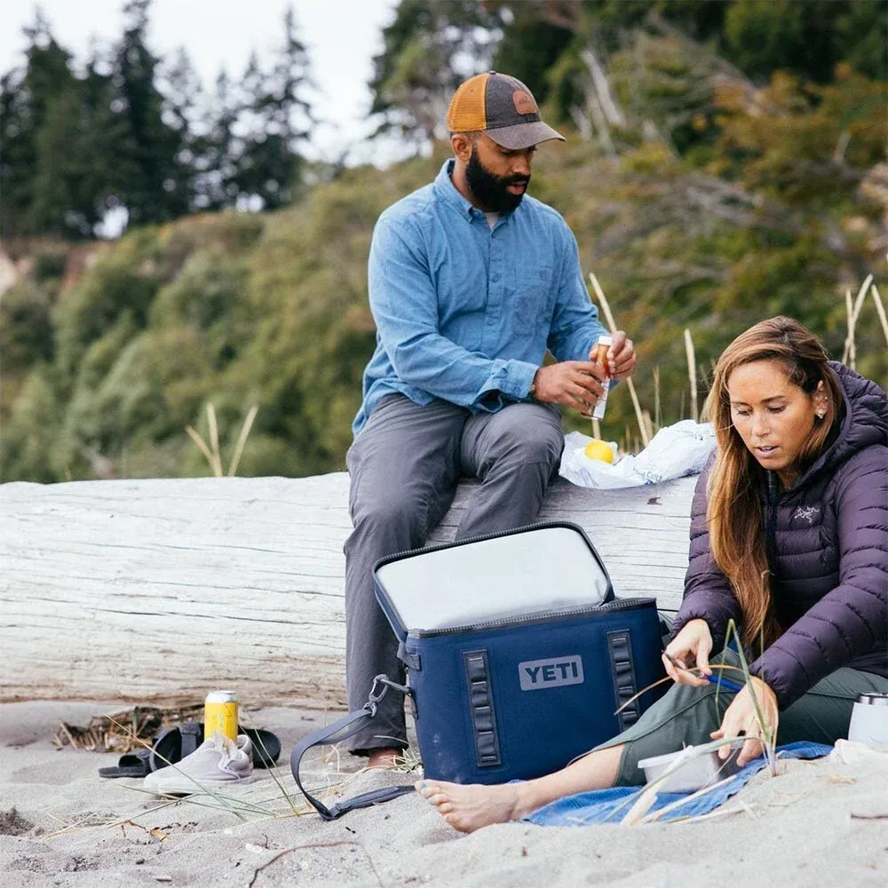 YETI® Sac isotherme HOPPER FLIP® 18 Charcoal