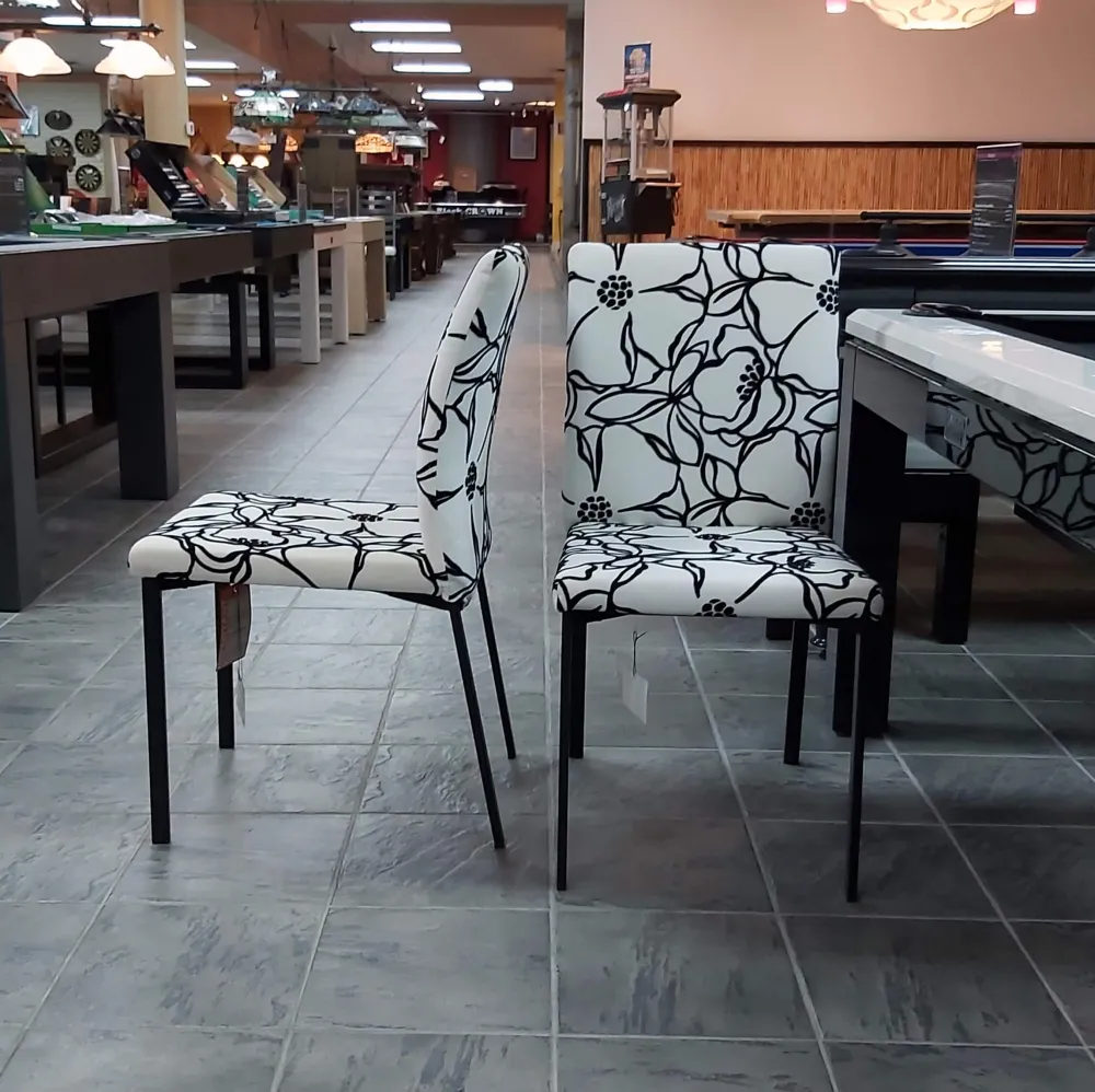 CHAISES NOIR ET BLANC Canada Billiard