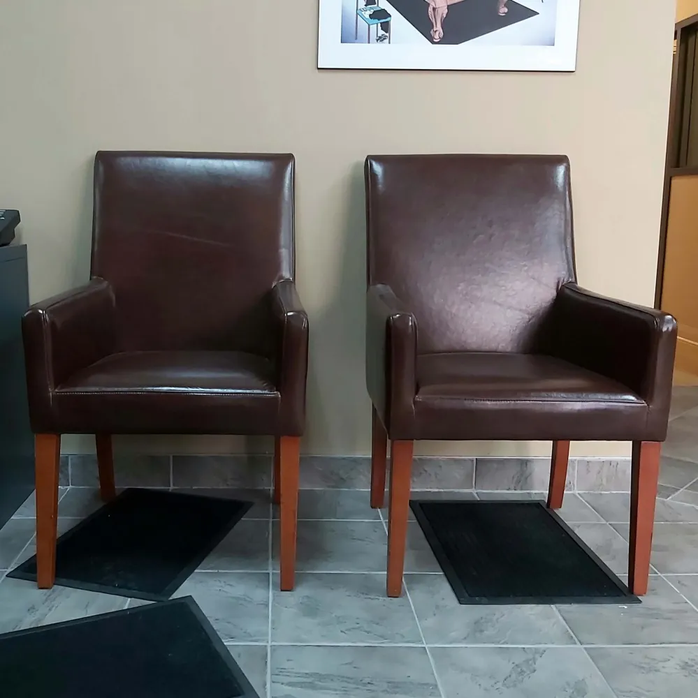 FAUTEUILS EN CUIR Canada Billiard