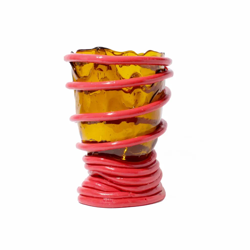 Vase en résine POMPITU I Ambre par Gaetano Pesce pour Fish Design Corsi Design