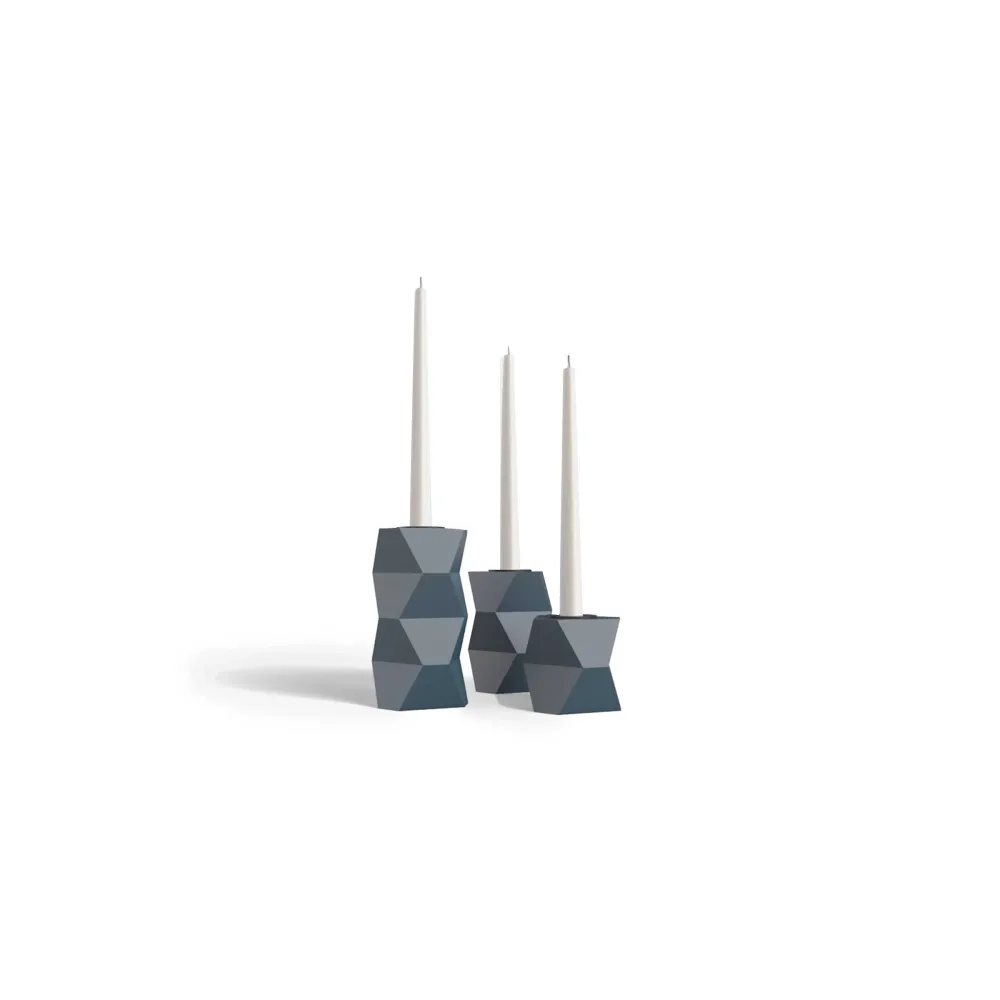 Ensemble de trois chandeliers en aluminium TRE GRAZIE par Luca Dalla Villa Cyrcus Design