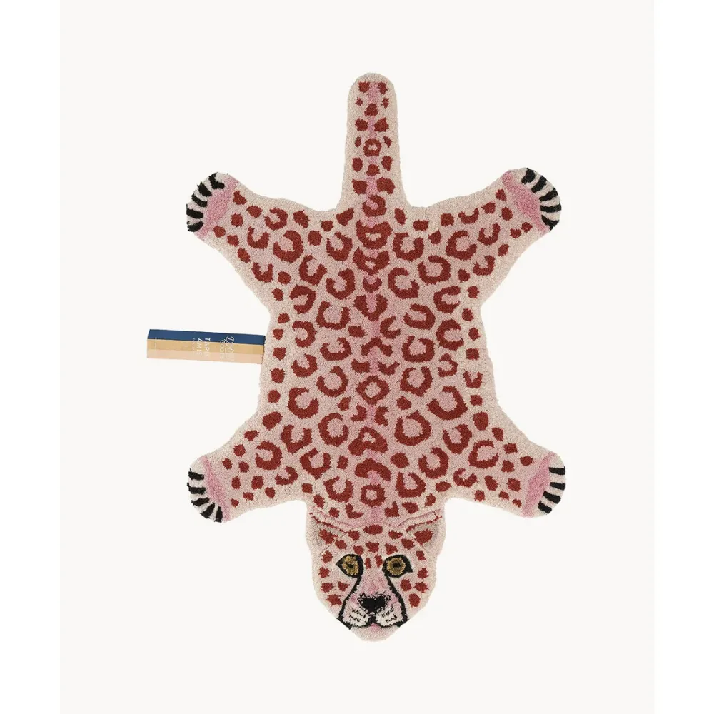 Tapis Pinky Leopard Doing Goods