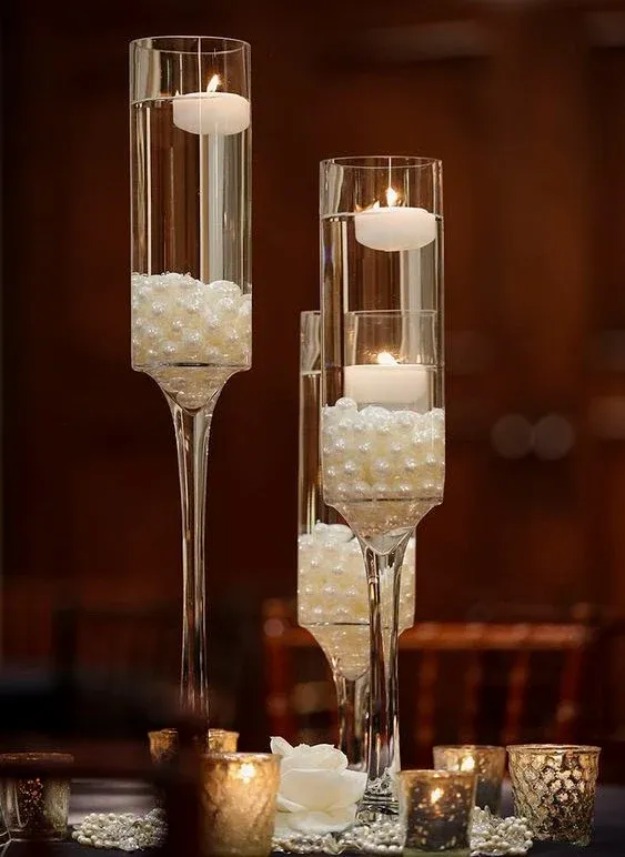 Bougies flottantes blanches de 1,8 po. Ensemble de 8 bougies - non parfumées Floating Pearls | Vase Pearlfection
