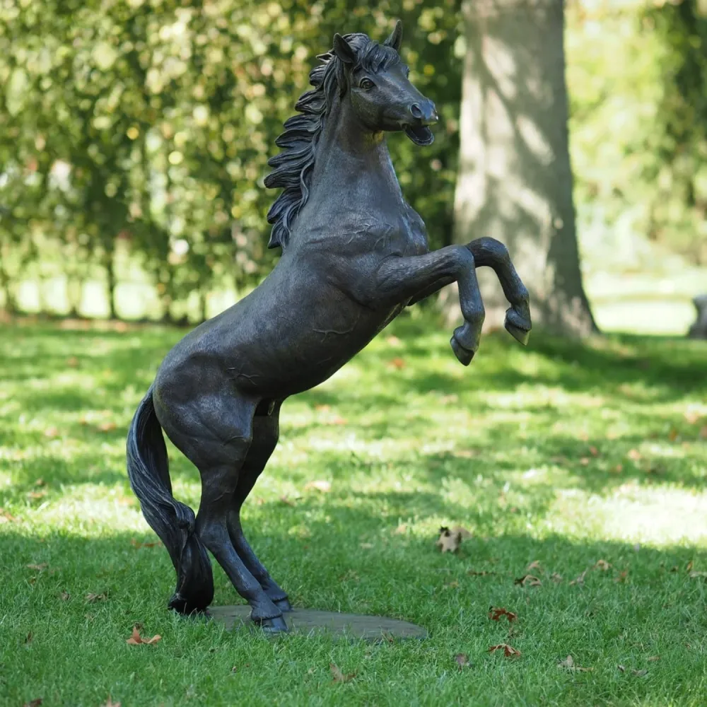 Sculpture en bronze Cheval cabré H 100 cm 100x30x65cm (HxLxL) Thermobrass