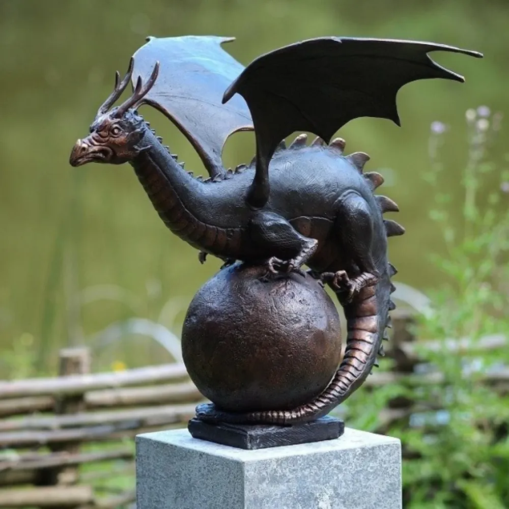 Statue en bronze Dragon sur sphère 55x50x55cm (HxLxL) Thermobrass