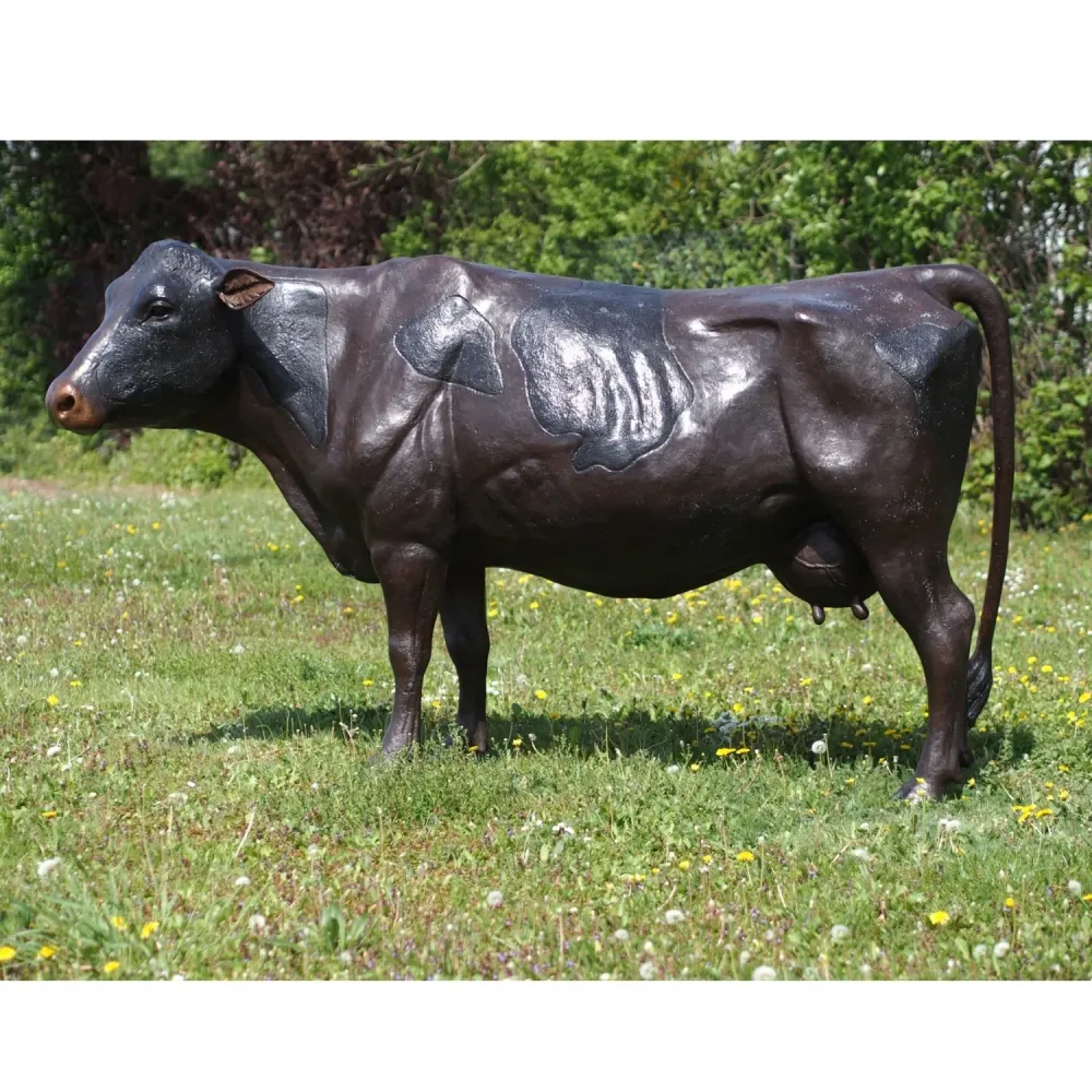 Statue en bronze Grande vache 152x71x260cm (HxLxL) Thermobrass