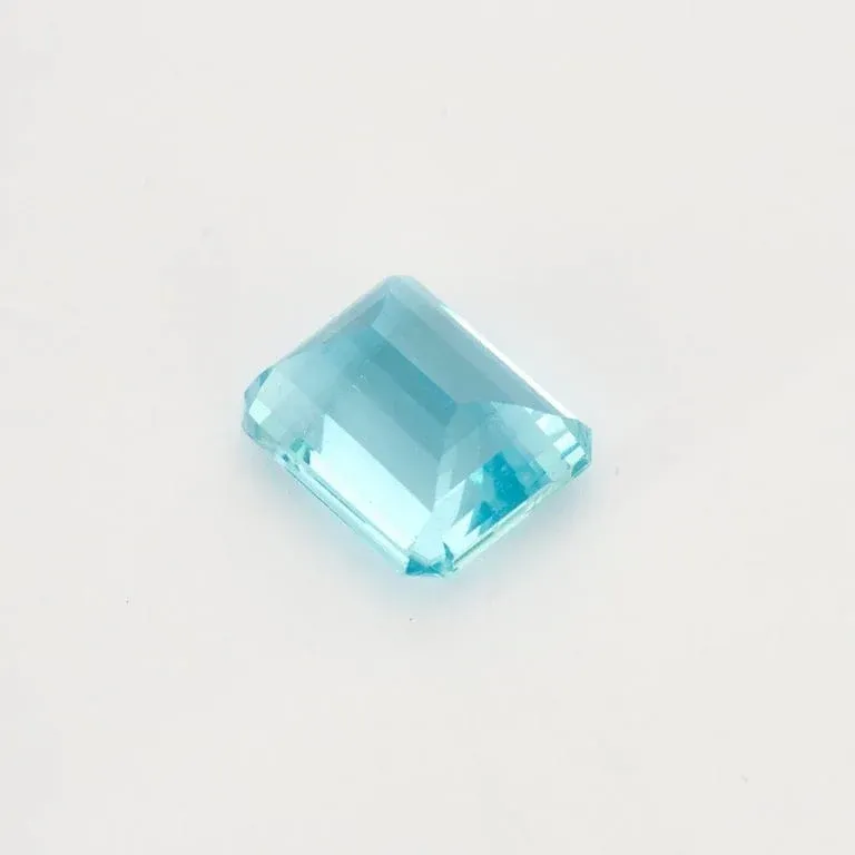 Aigue-marine - Pierre pan-coupé 29 carats