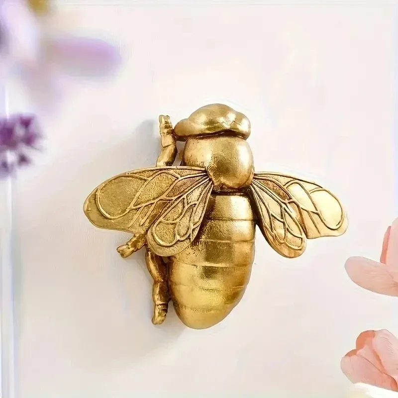 Autocollants muraux créatifs 3D en forme d'abeille mignonne, décoration murale intérieure exquise, cadeaux pour la maison