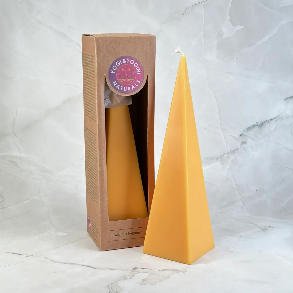 Bougie pyramide jaune - Confiance & succès