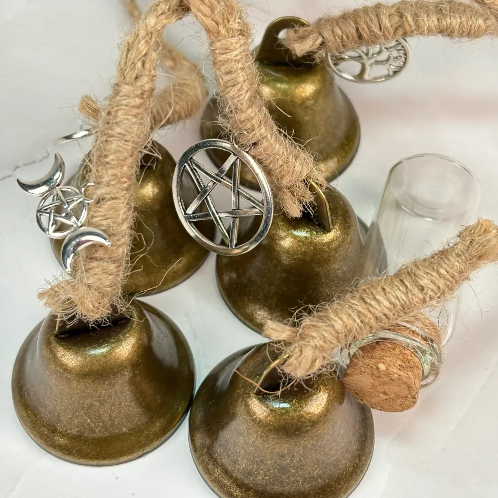 Cloches de sorcière Domus