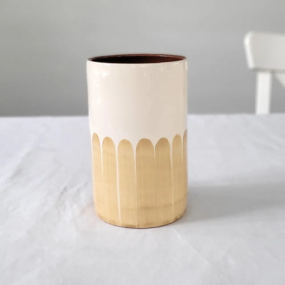 Colonnes de vase droites beige