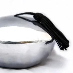 MAROC - POT EN ALUMINIUM COULÉ À LA MAIN