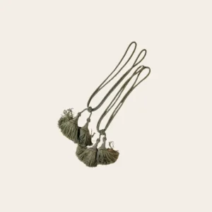 PAIRE D'EMBRASSES