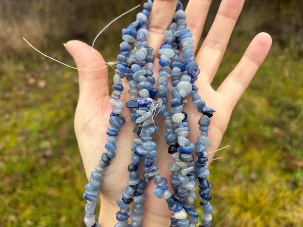 Perles en aventurine bleue, forme chips