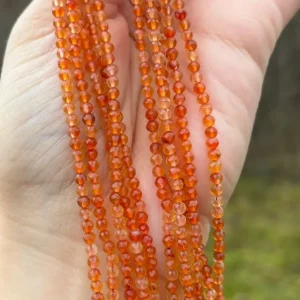 Perles en cornaline facettées 3mm