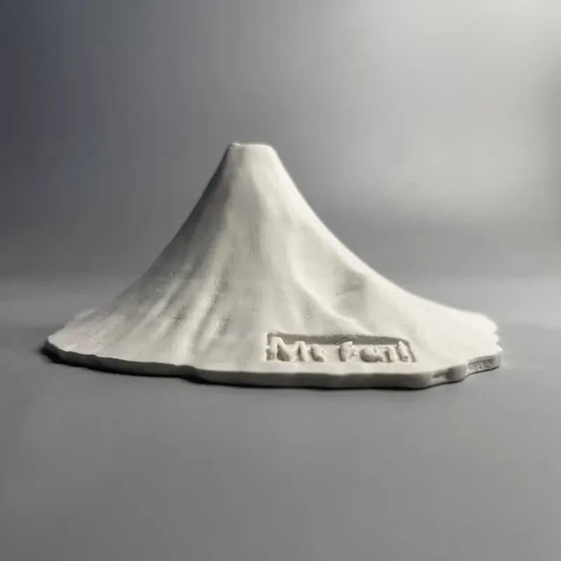 Sculpture moderne minimaliste de style japonais du mont Fuji, art de bureau créatif, ornements miniatures, cadeaux d'anniv...