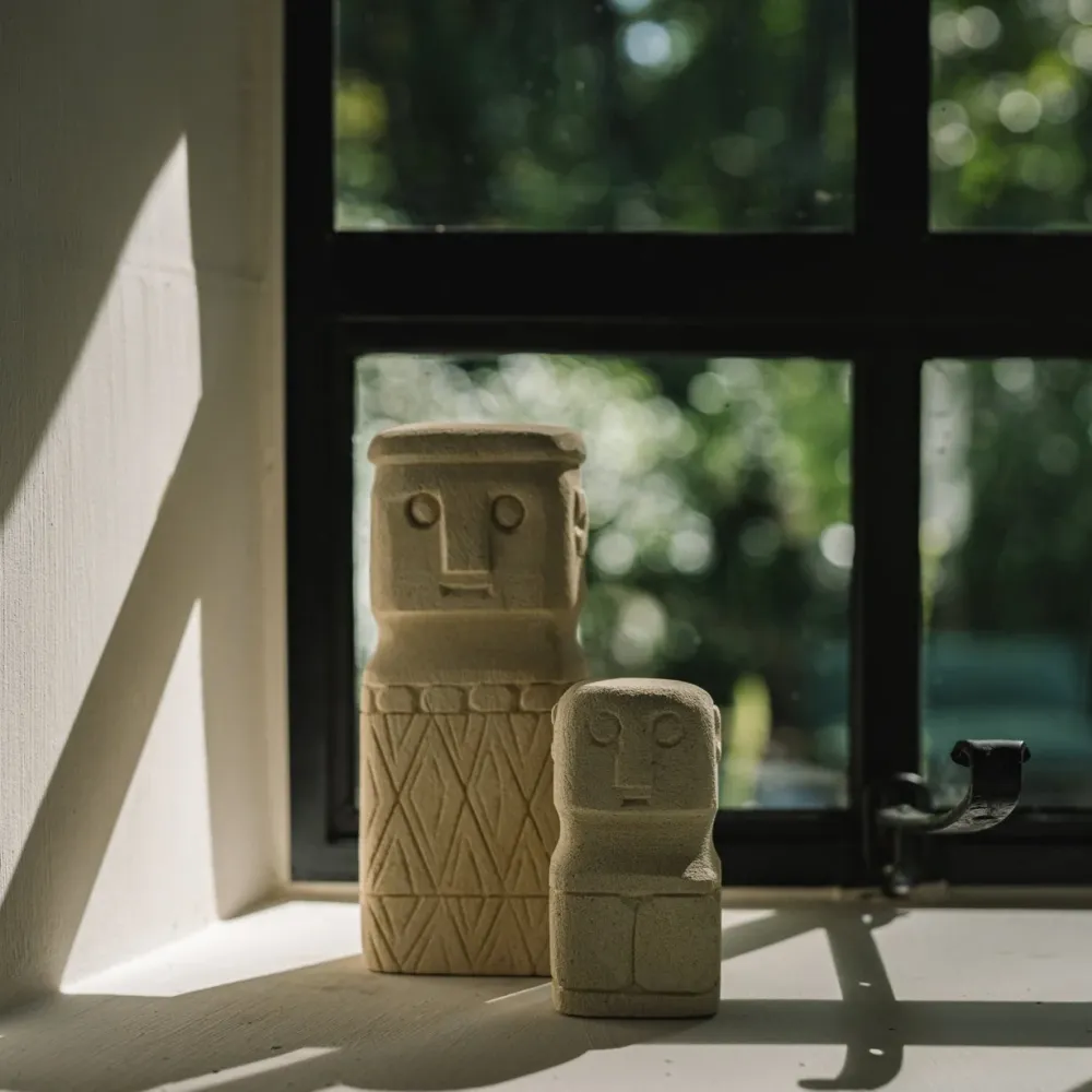 SUMBA STONE Statue #07