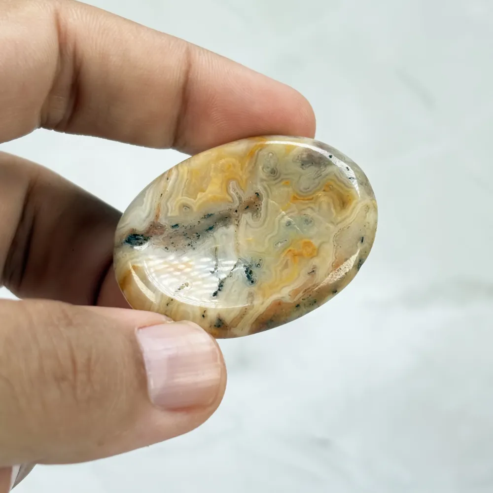 Worry Stone Agate Crazy Lace