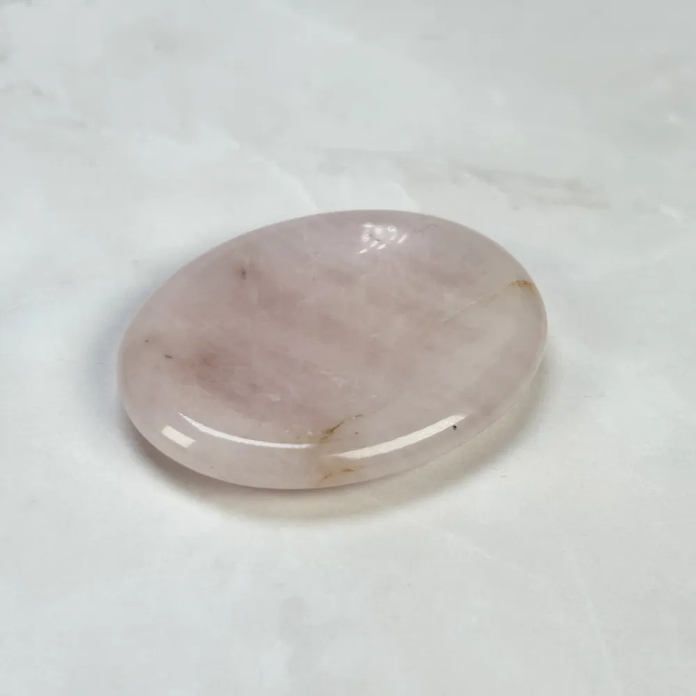 Worry Stone Quartz Rose