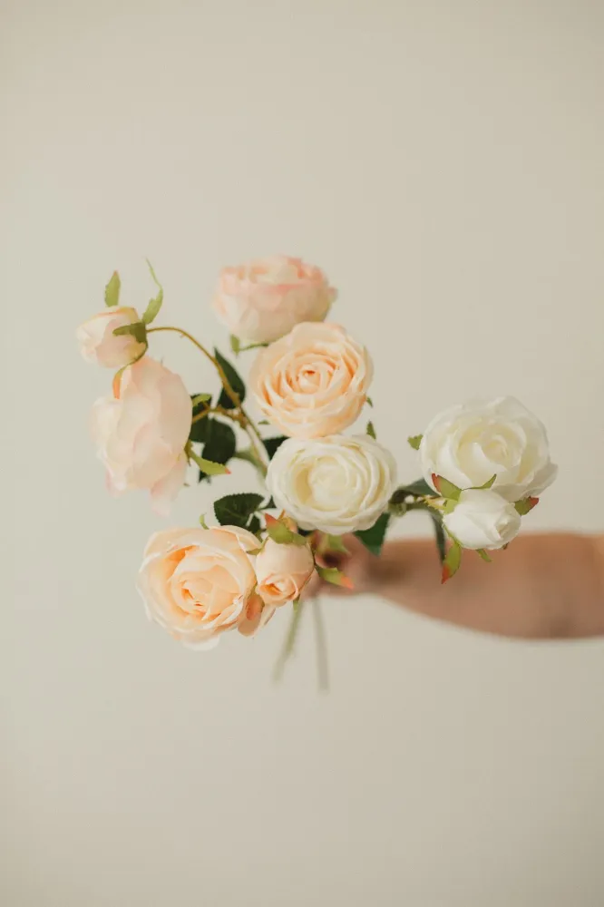 ROSE ITALIENNE ARTIFICIELLE White Eucalypt Co.