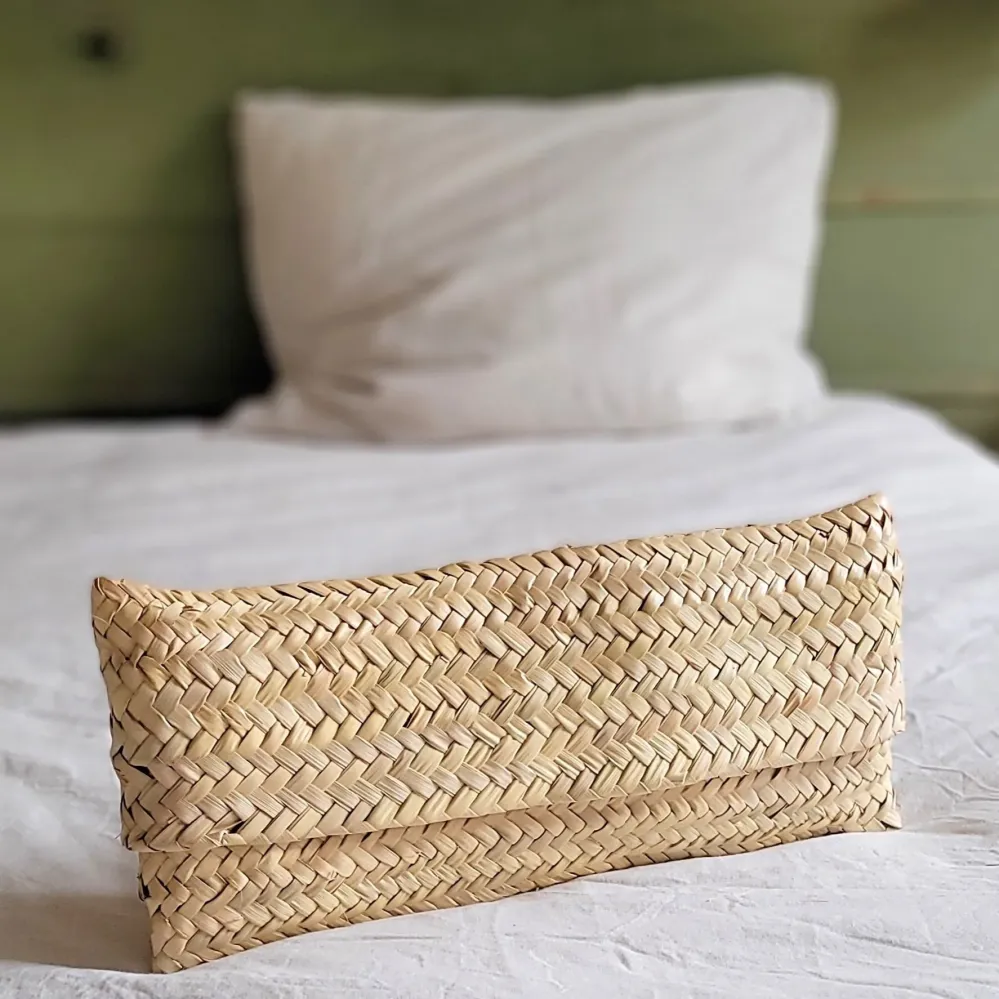 Pochette en feuille de palmier