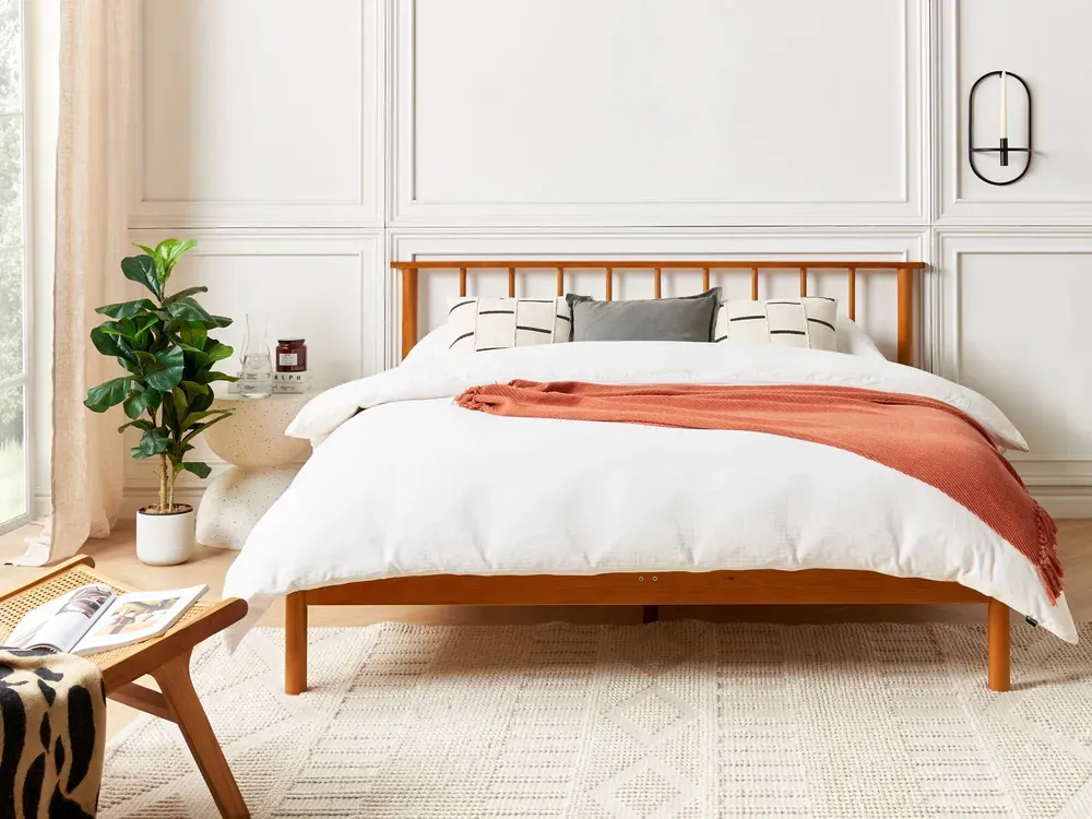 Bed hout lichtbruin 160 x 200 cm BARRET II