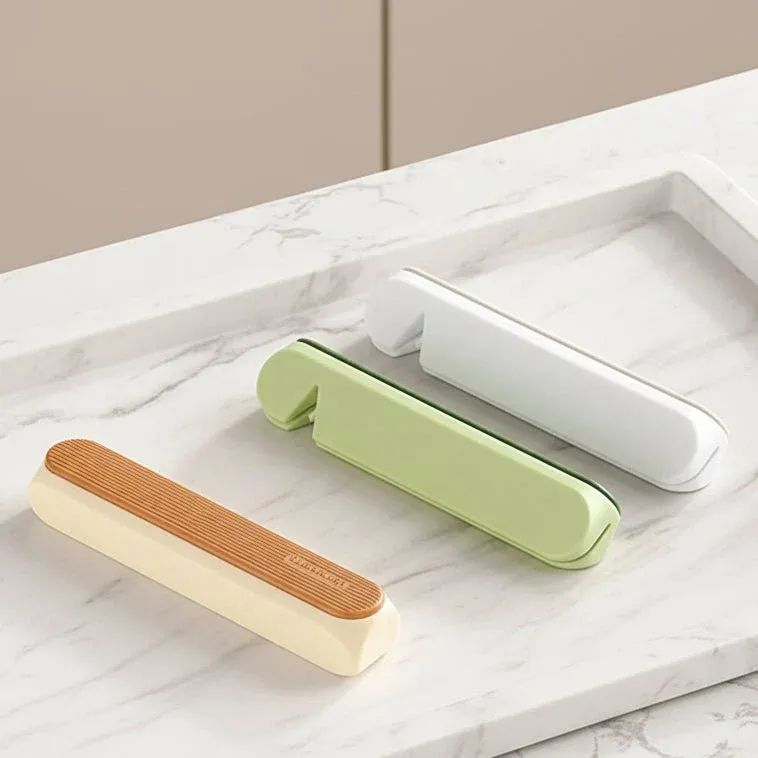 CHOPGUARD – Aide à la découpe avec système de serrage prolongé et protection de sécurité Cozey Maison