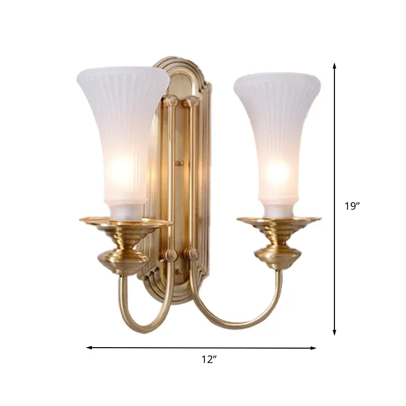 Applique murale évasée large traditionnelle en verre blanc, 1/2 ampoules, luminaire en laiton pour chambre à coucher Clear...
