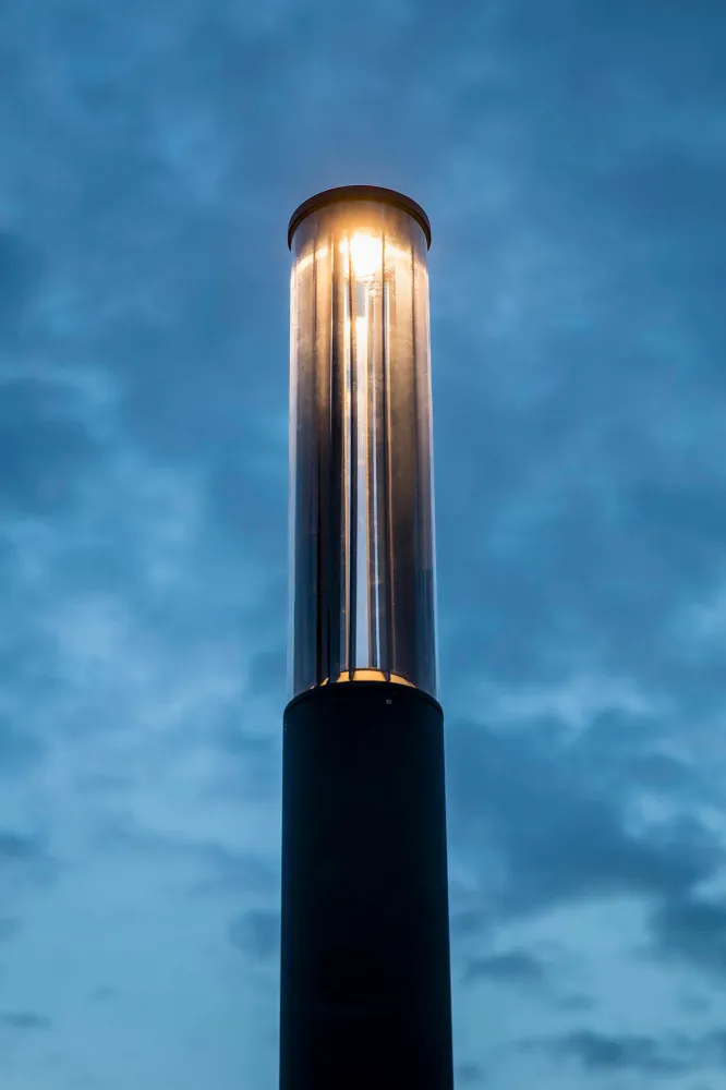 Lampadaire FARO Barcelona Screen, aluminium gris foncé, LED, hauteur 310 cm