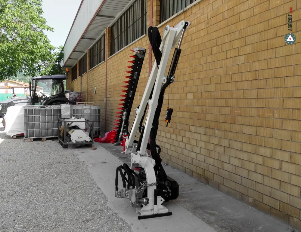 Taille-haies à bras série HRT-W à télécommande sans fil pour tracteurs de 20 à 60 ch