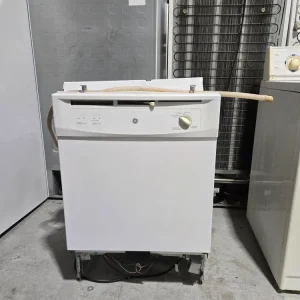 Lave-Vaisselle 24po Blanc | VSD2304P00WW - GE *** USAGÉ *** avec Rotor en acier inoxydable