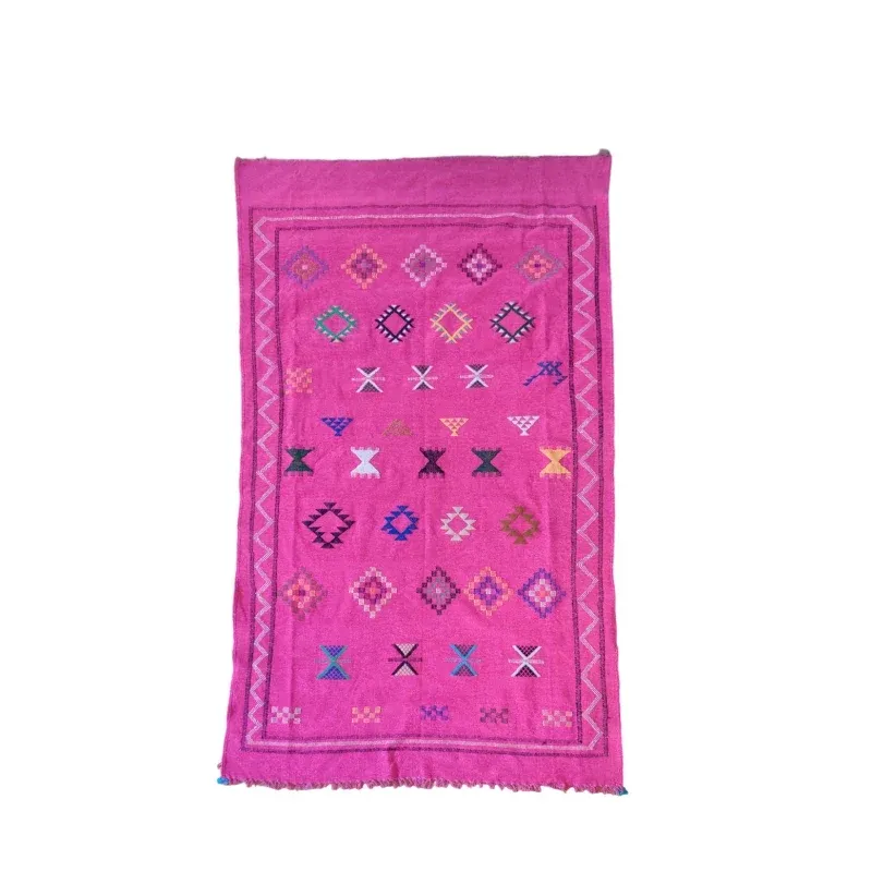 Tapis berbère rose ethnique