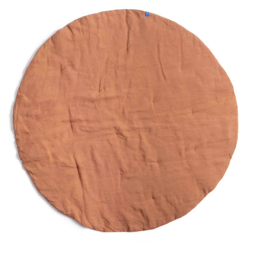 Tapis d'éveil en lin terra cota